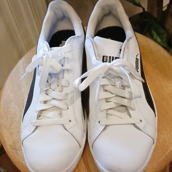 Puma Sneakers sz 9.5 men's - Picture 4 of 6